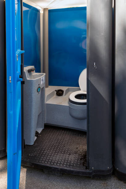 Best Portable restroom solutions  in Dash Point, WA